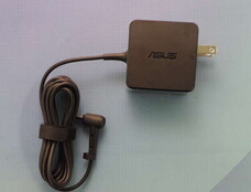 0A001-00344600 for Asus -  30 W 19V 1.58A Ac Adapter