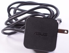0A001-00346900 for ASUS -    33w 15v 2.2a Ac Genuine Adapter C101PA-RRKT10