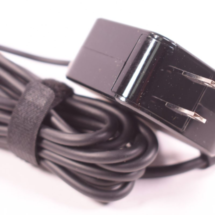 0A001-00693900 Asus Ac Adapter 15v 3a 45w TYPE C C523NA-DH02 C302CA-DHM4