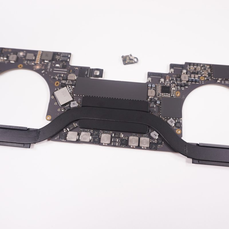 661-09739 Apple 2.3 8GB 256GB Logic Board  A1989 MACBOOK PRO 13 2018