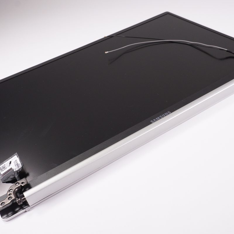 BA83-03824A Samsung 15.6 FHD Touch Screen Silver Assembly NP750TDA-XD1US