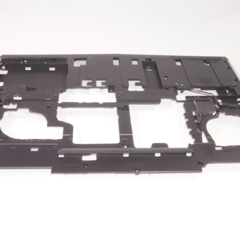 CN-0F9V34 Dell Bottom Case AW15R3-7376SLV-PUS