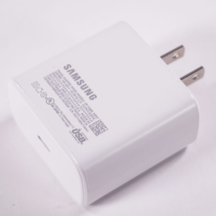 EP-TA845XBEGUS Samsung 45W 15V 3A Ac Adapter XE530QDA-KA1US