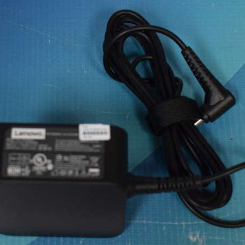 01FR015 Lenovo ADL45WCC 20V2.25A ad CMN 80SV0056US 510-15IKB