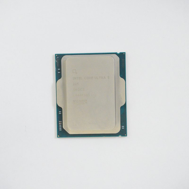 5SA1Q44698 Lenovo Core U5 225 3.3G 10C 10T 91CF000DUS