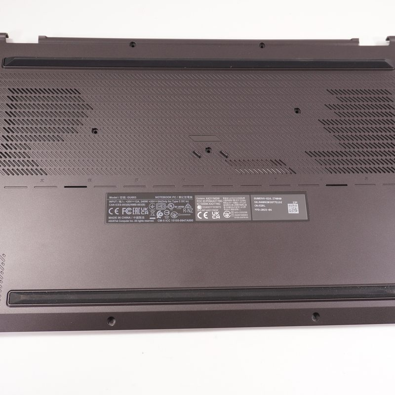 90NR0BL3-R7DP10 Asus Bottom Base Cover GU603VV-G16.I74060