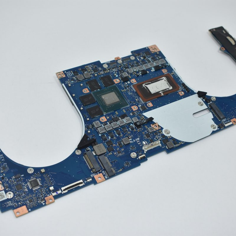 90NR0IS0-R00090 Asus Intel Ultra 9 185H RTX4070 Motherboard GU605MI-G16.U94070