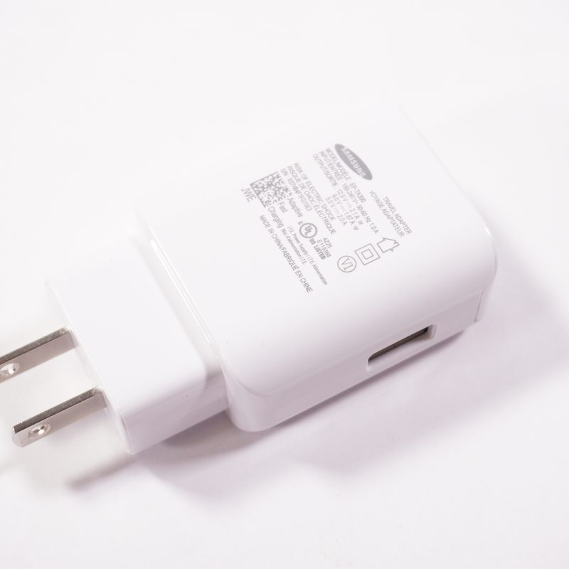 GH44-03028A - Adaptor EP-TA300 Input: 100-240V AC / 50-60Hz