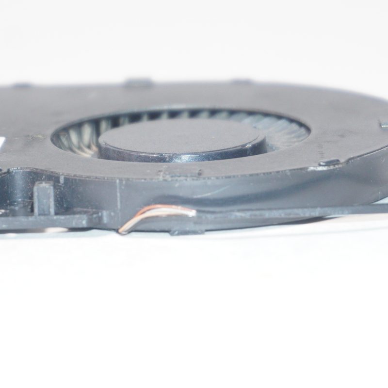 12568260-00 Razer Cooling Fan Right RZ09-02886EM2-R3U1