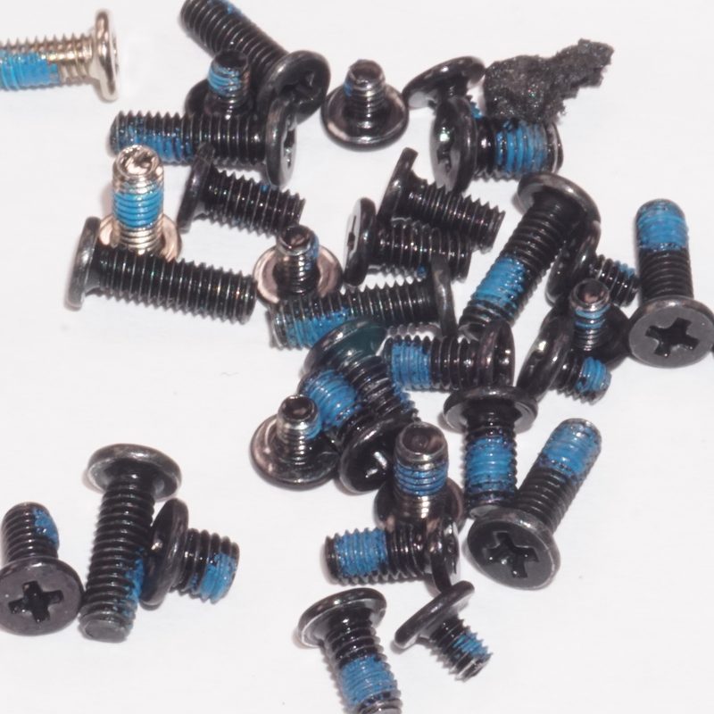 15R-5537-SCREW Dell Screw Kit 15R-5537