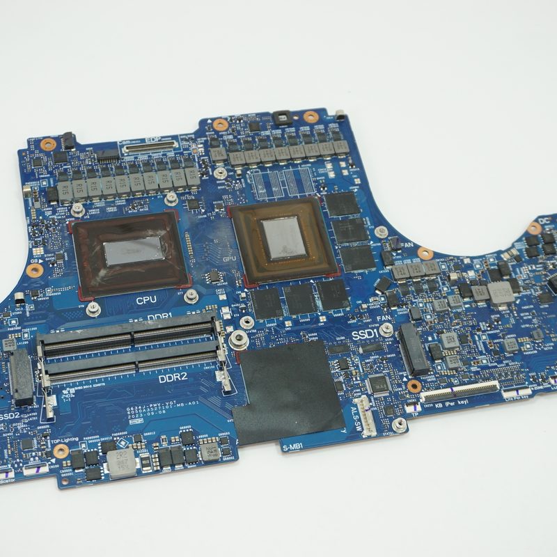 90NR0IN0-R00011 Asus Intel i9-14900HX  RTX 4080 12GB Motherboard G834JZR-XS96