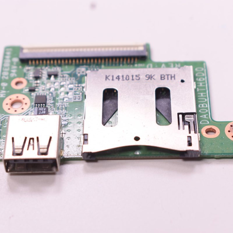 A000380360 Toshiba Usb & Card Reader Board CB35-B3340 CB35-B3330 CB30-B