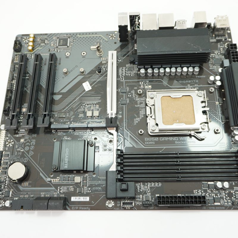 B850GAMINGWIFI6 GigaByte AMD AM5 DDR5 Gaming Motherboard No IO Shield Plate