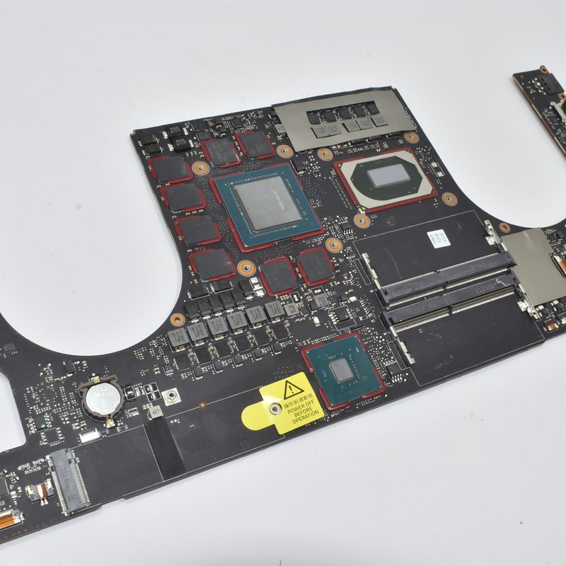 RC05-03330300-0000 Razer Intel i7-10875H TX 2070 Motherboard RZ09-0330QEM3-R3U1