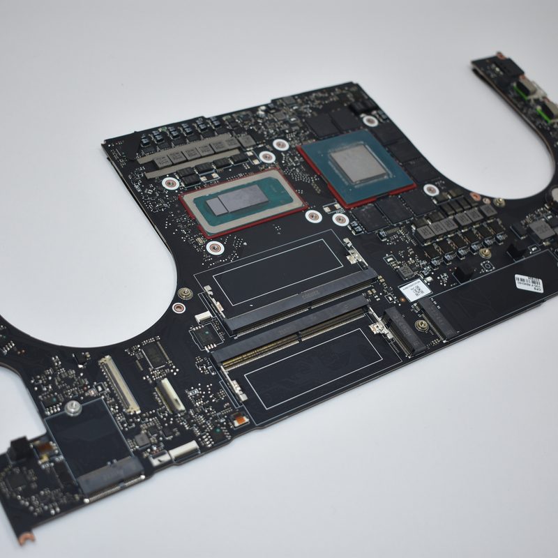 RC05-03983400-0000 Razer Intel i7-13800H RTX 4070 Motherboard RZ09-0485ZED3-R3U1