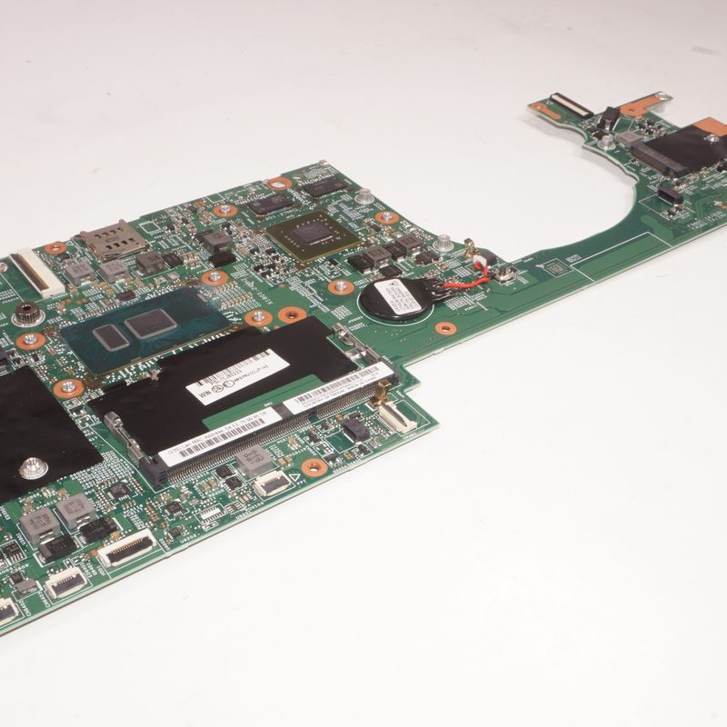 01HY663 Lenovo i5-6200U, DISTPM, NAMT, WIN, ME906s 20FY0002US THINKPAD YOGA 14