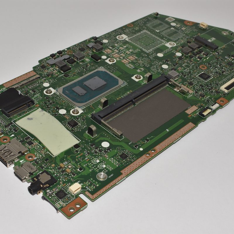 90NB0SG0-R00131 Asus Intel Core i7-1165G7 8GB Motherboad X513EAN