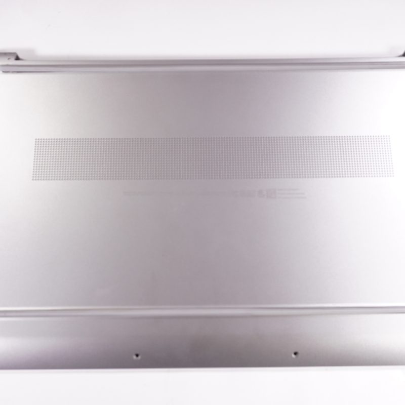 M50396-001 Hp Bottom Base Cover Natural Silver 17-CN0023DX