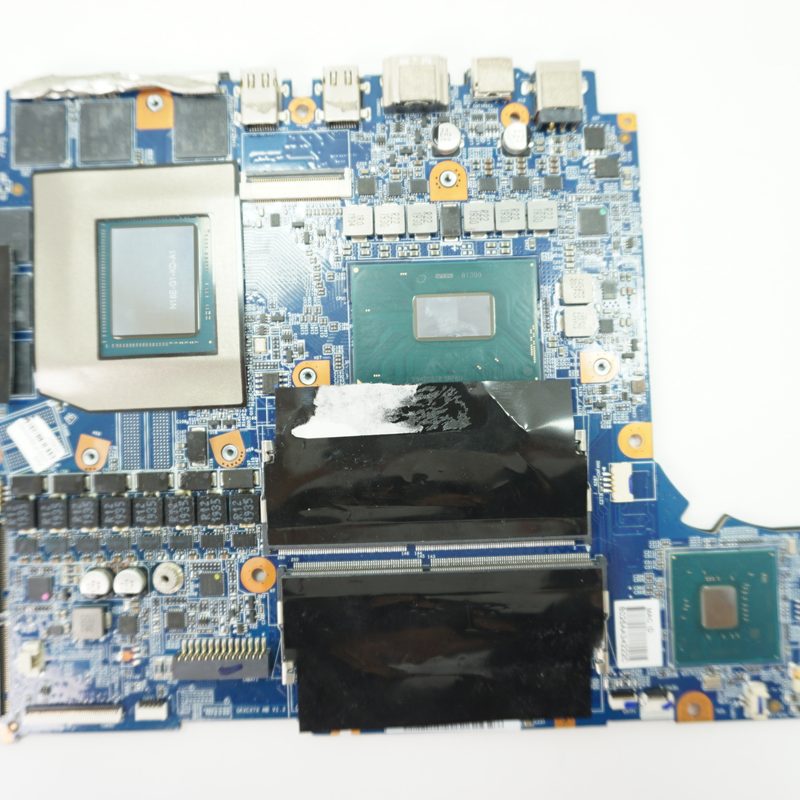 MBPGK7CP7C-SN12 CyberPowerPC Intel Core i7-9750H TRACER III-XTREME 17R