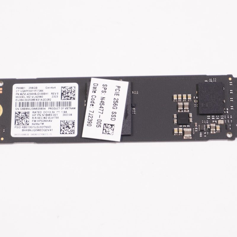 MZVL4256HBJD-00BH1 Samsung SOLID STATE DRIVE 256GB PCIe-4x4 2280 NVMe M.2 C20BPUA#ABA