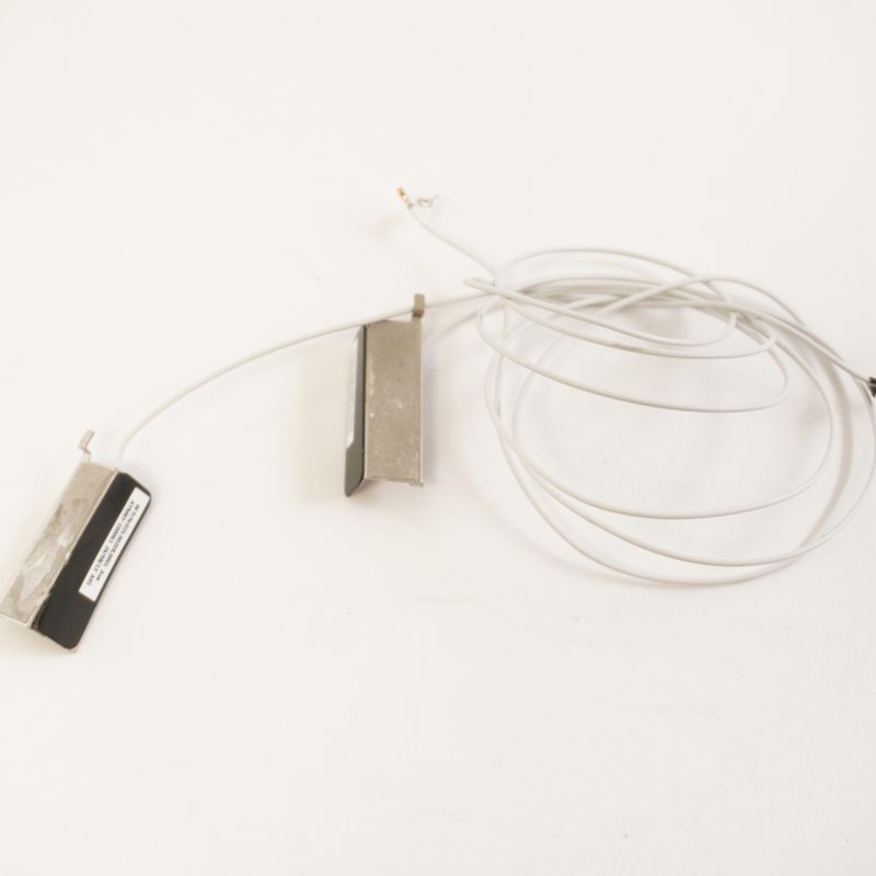 P07096-002 HP Ant wlan 2x2 530x670mm wht snowball GT16-0014