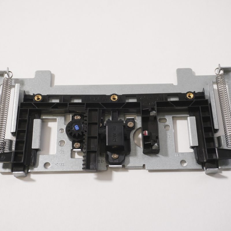 P08390-001 Hp Camera Bracket 27-CS1014