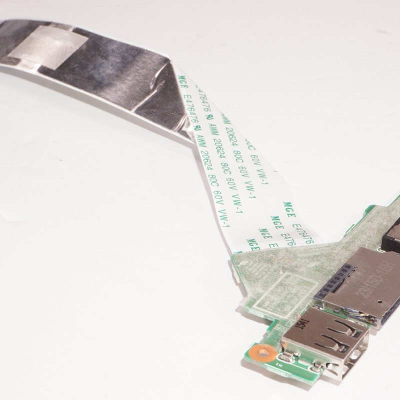 448.03N01.001 Lenovo I/ O Board  80QF0005US