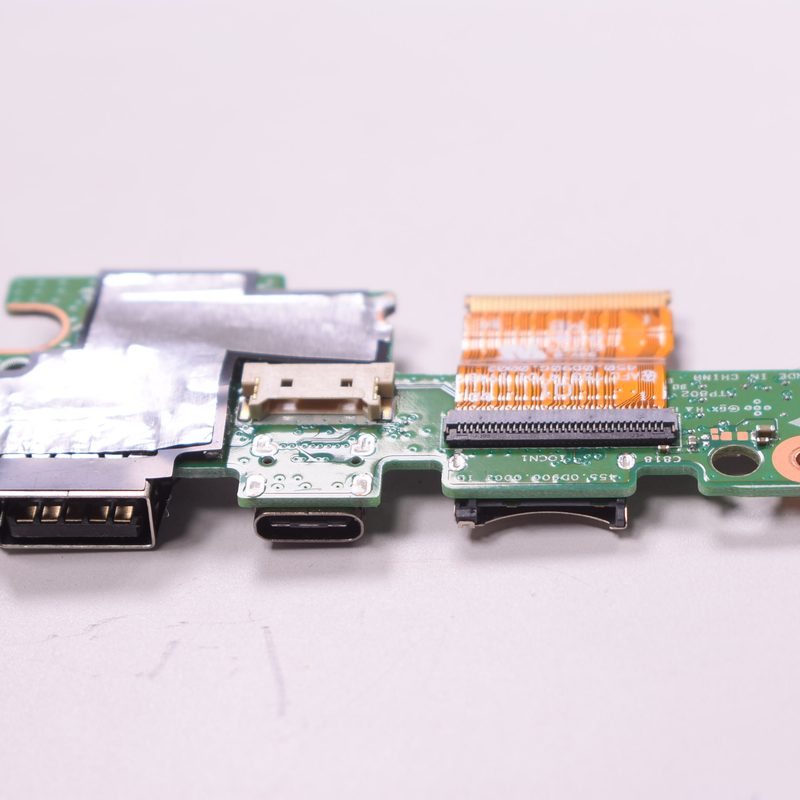 4555.0D900.0002 Lenovo IO USB Board 81CR0006US