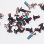 688934545776 Samsung Screws NP730QAA-K01US
