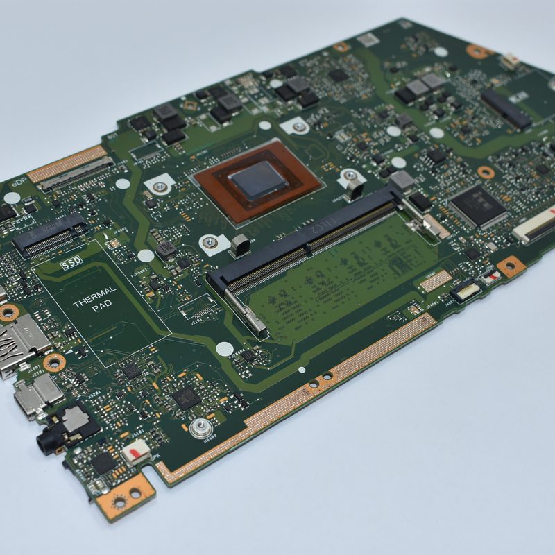 90NB0TP0-R02101 Asus AMD Ryzen 5 500U Motherboard X513UA