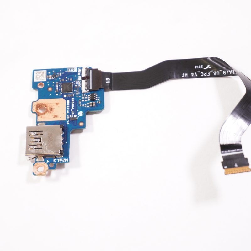 90NB1080-R10010 Asus IO Board Q420VA-EVO.I7512 UX3404VC-BB99T