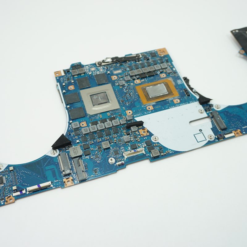 90NB15K0-R00010 Asus AMD Ryzen AI 9 HX 370 32GB GeForce RTX 5060 Ti 8GB Motherboard H7606WP-P16.3KR95070