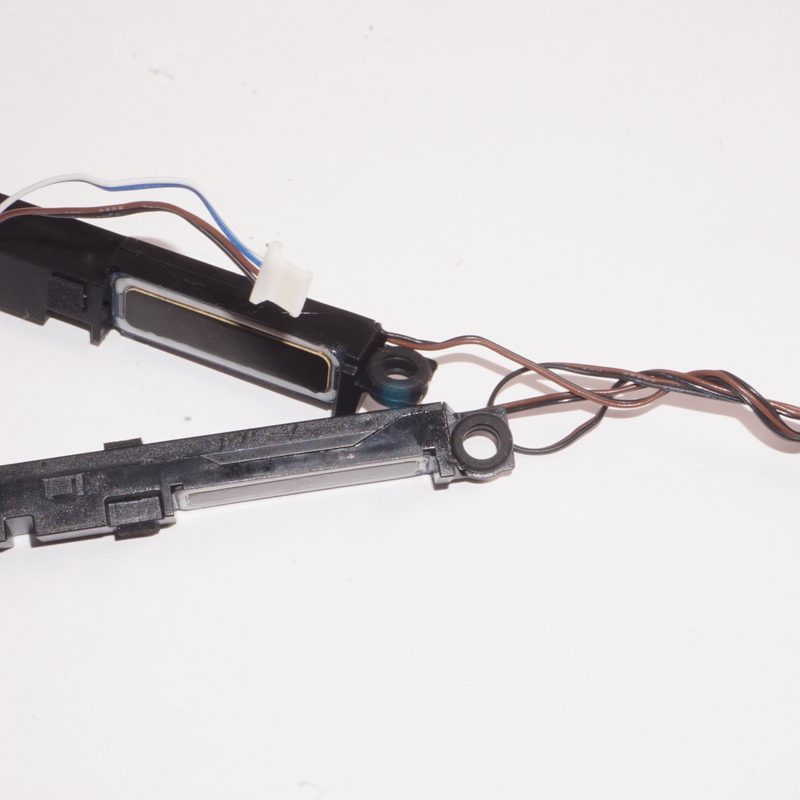 CN-089W32 Dell Left and Right speaker Kit AW13R2-5567SLV