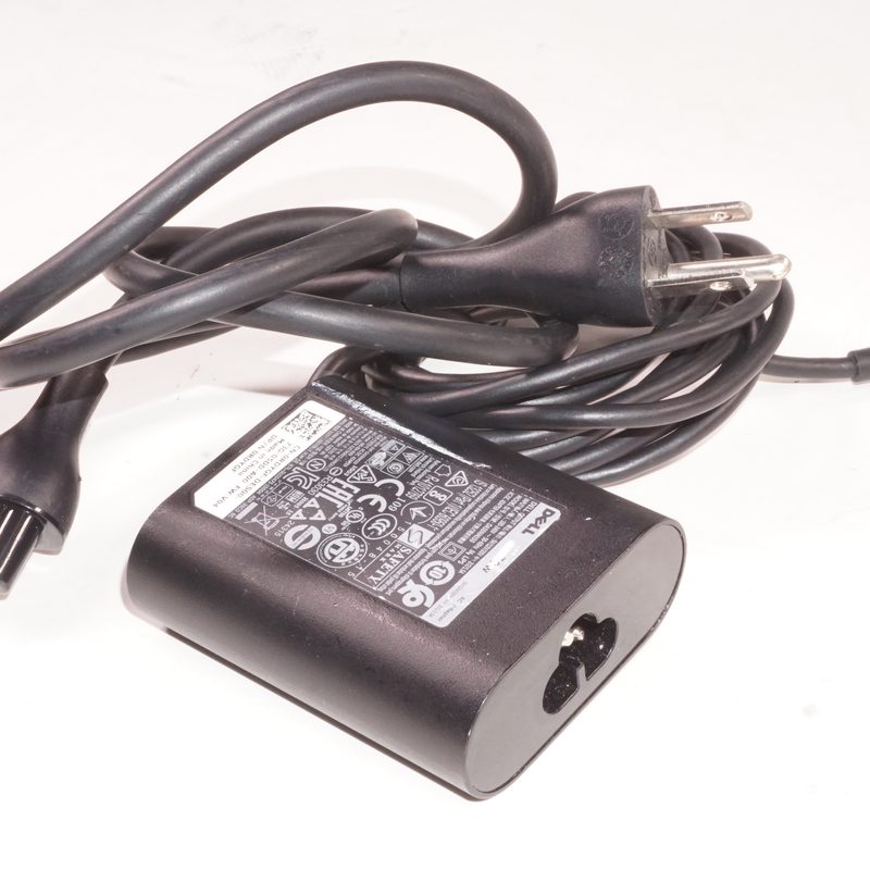 DA30NM150 Dell AC Adapter 30w 5V 1.5 A XPS9365-7086SLV-PUS