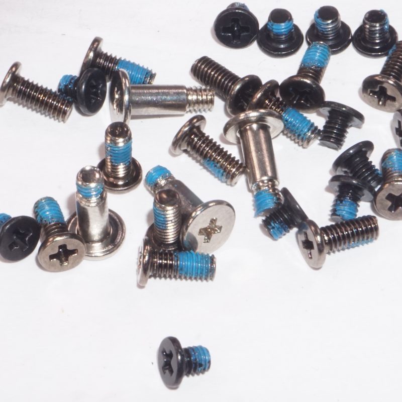 L55T-B-SCREWS Toshiba Screw Set L55T-B5278 l55w-c5352 S55T L55-B5267