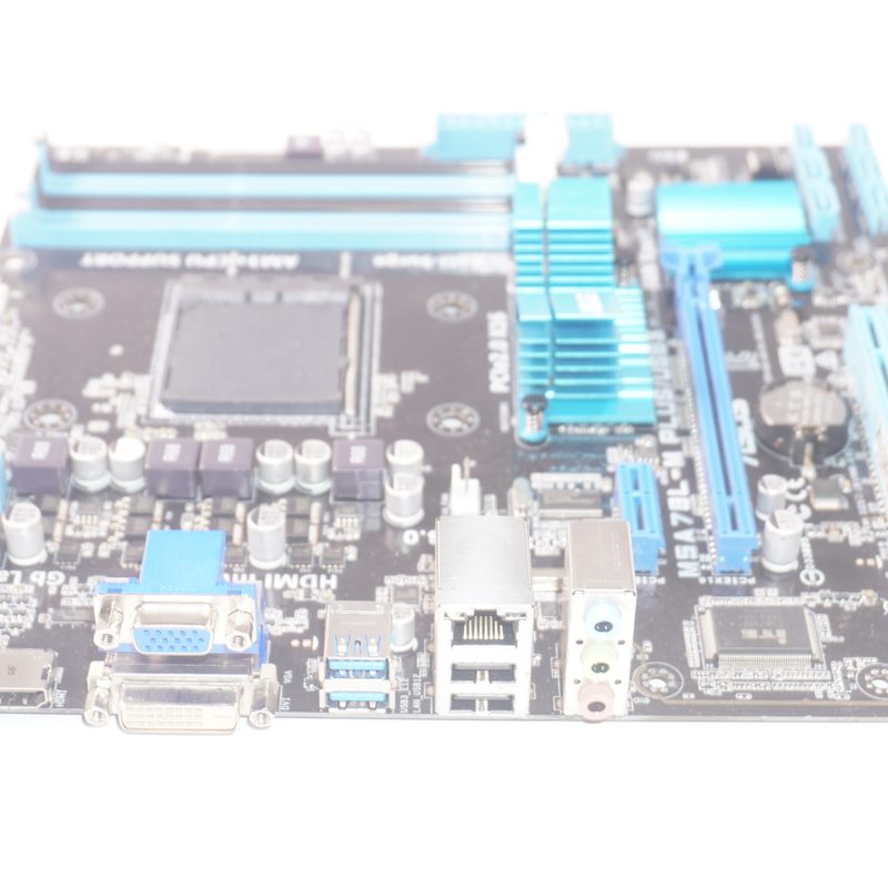 MB0RB0-A06 CyberPowerPC CyberPowerPC - Gaming Desktop - AMD FX 6300 - 8GB Memory - AMD Radeon RX 560 2GB