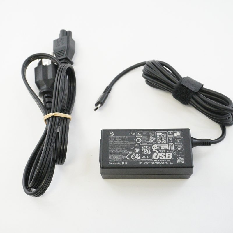 P38031-002 Hp 45W 15V 3A AC Adapter
