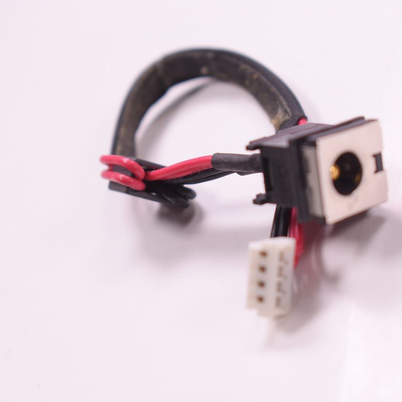 V000936080 Toshiba Dc Jack Cable E105-S1402 e105-s1602 e105-s1802