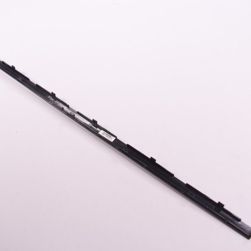 V000943310 Toshiba Keyboard Cover C655-S5049 C650-EZ1520D C650-EZ1524D