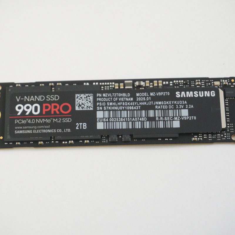 MZ-V9P2T0 Samsung 2TB NVMe PCIe Gen4x4 M.2 2280 SSD Drive